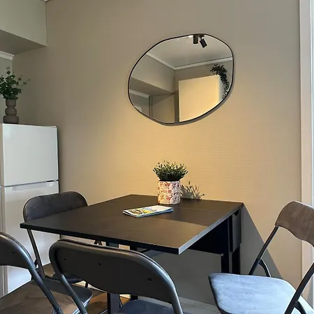 Centrally Located In Loen With Private Terrace * Стрюн